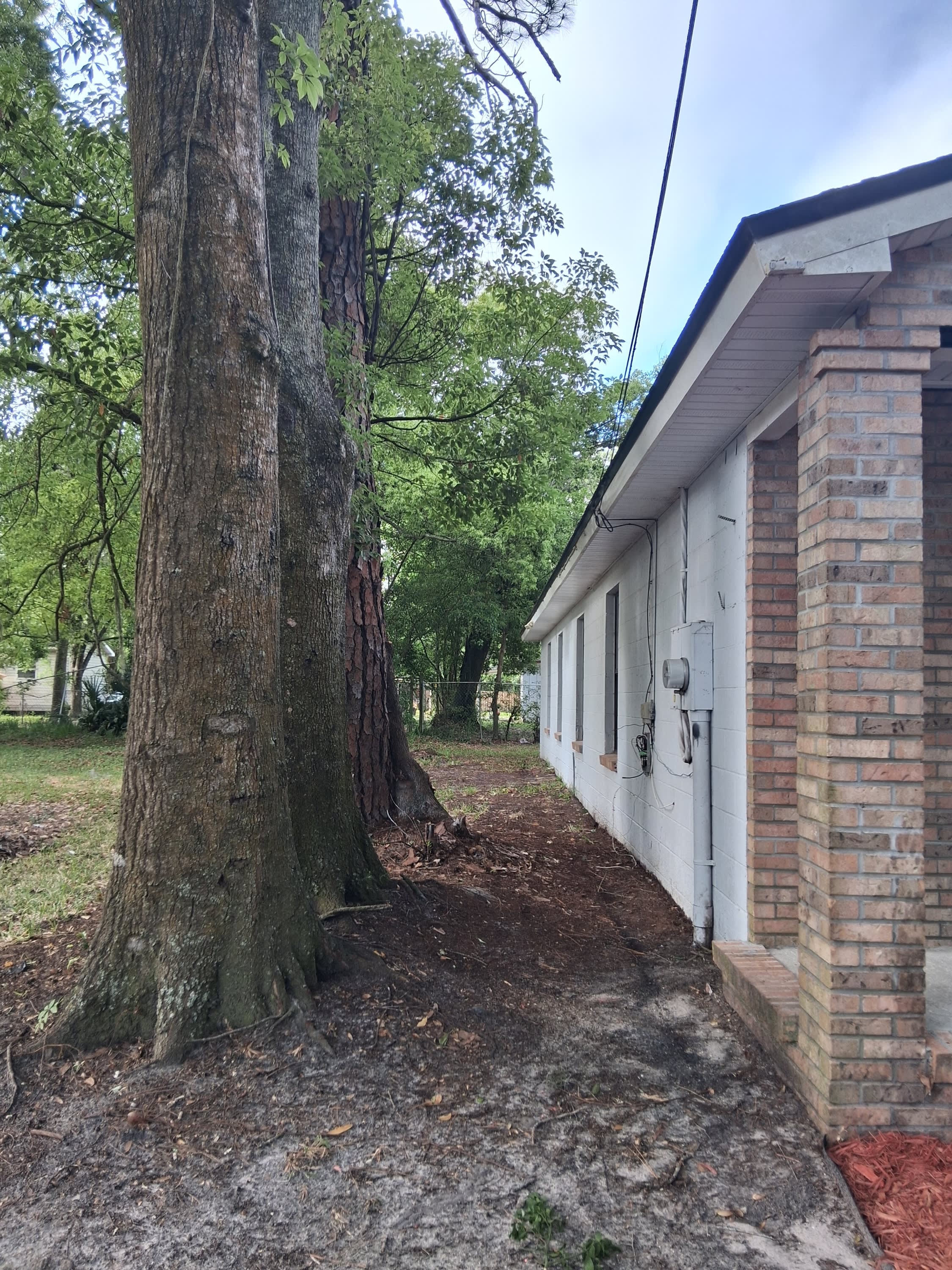 1744 West 28th Street – photo 2
