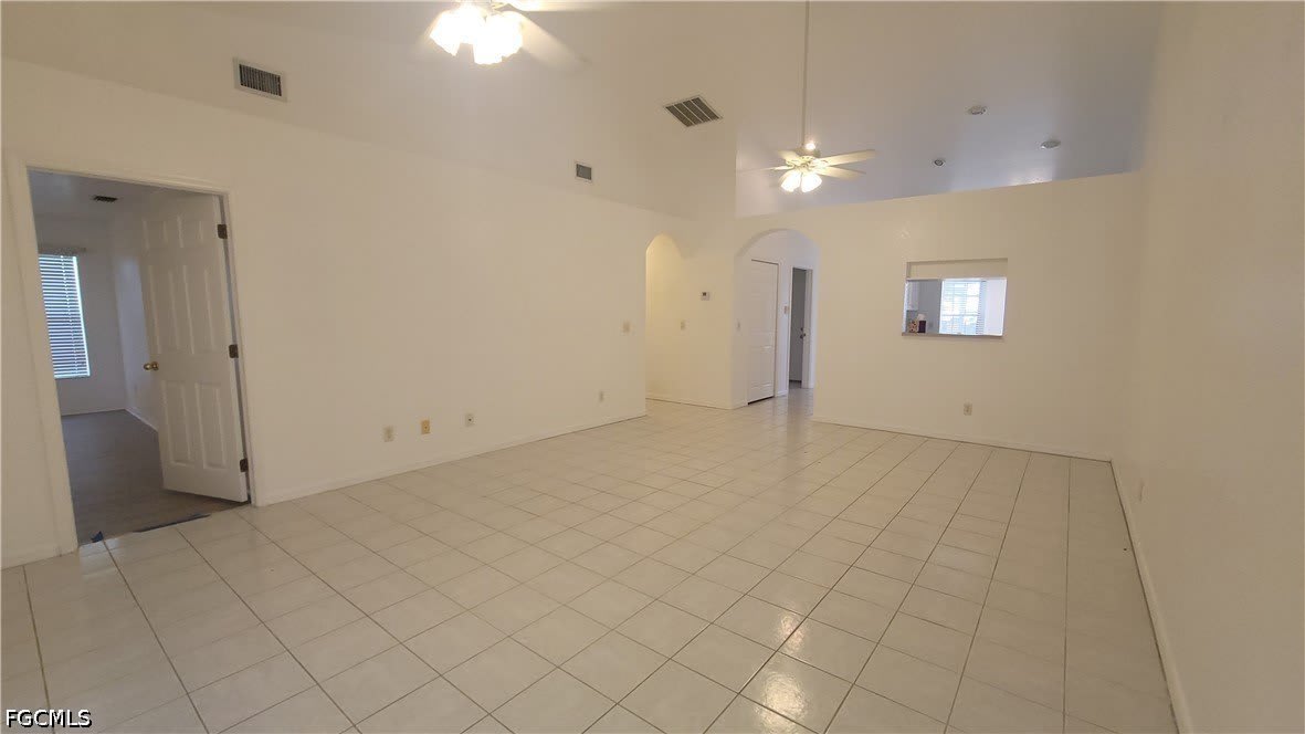 1010 SE 12th Terrace – photo 3