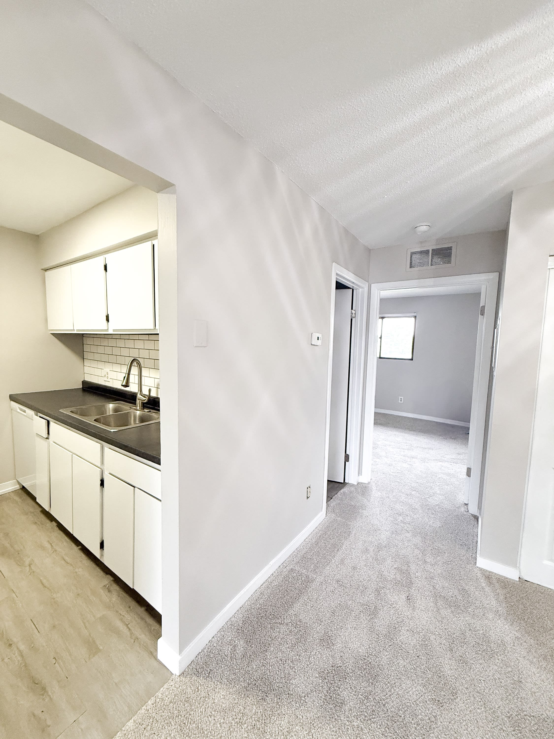 2039 Inverway Court – photo 1
