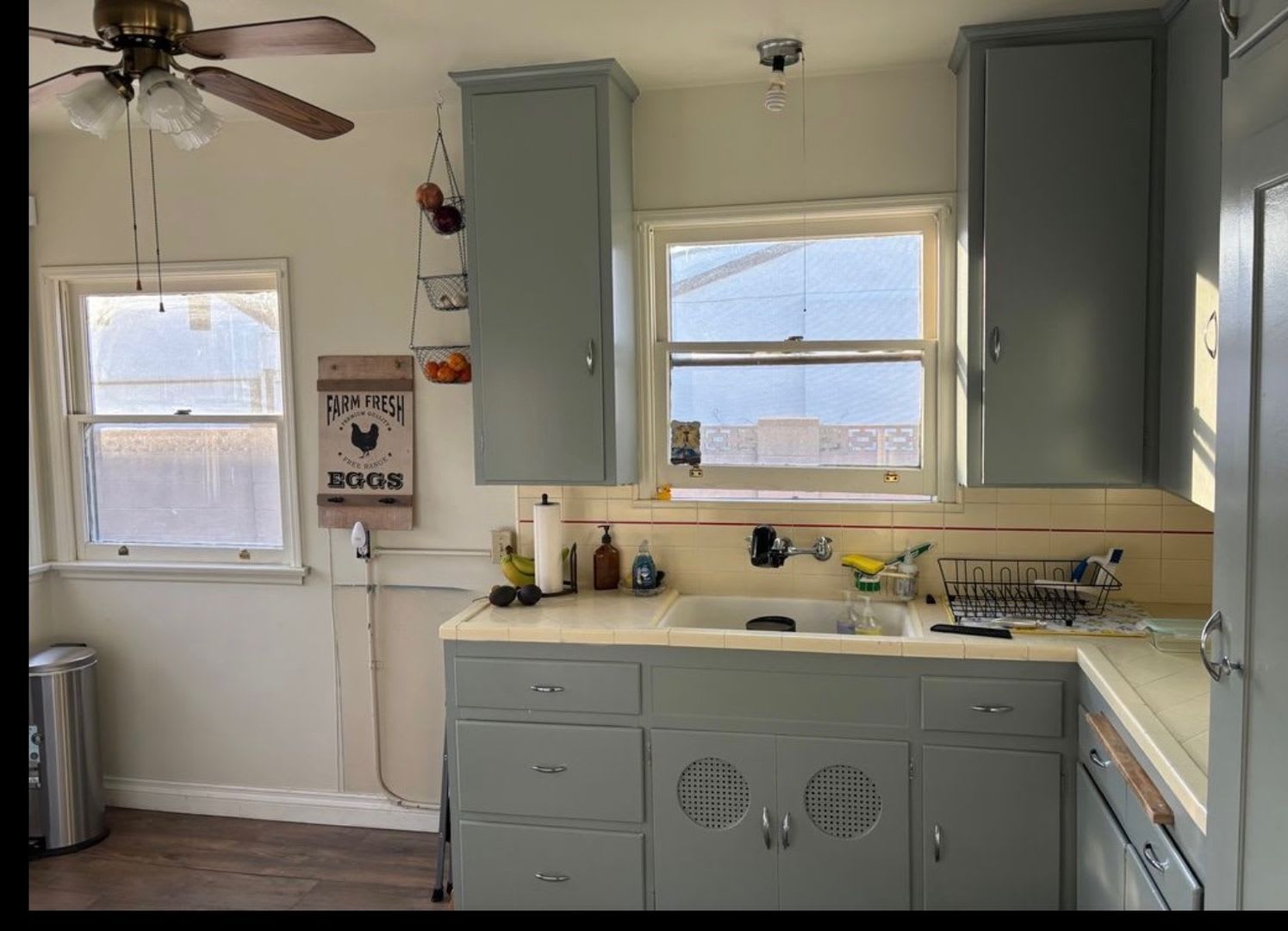 Charming 2 Bed 1 Bath Tustiin Home on Large Lot – photo 4