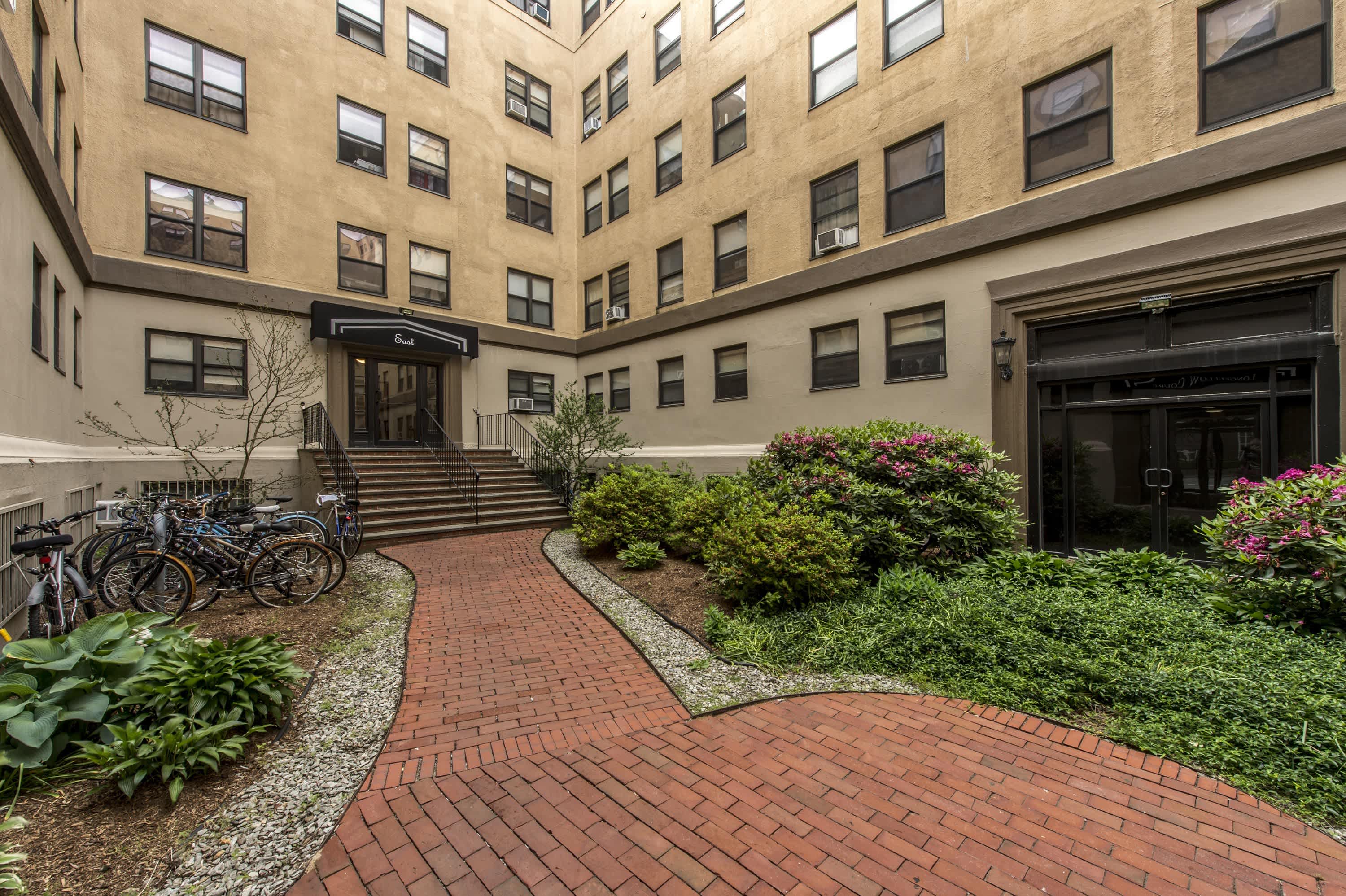 Longfellow Apartments – photo 1