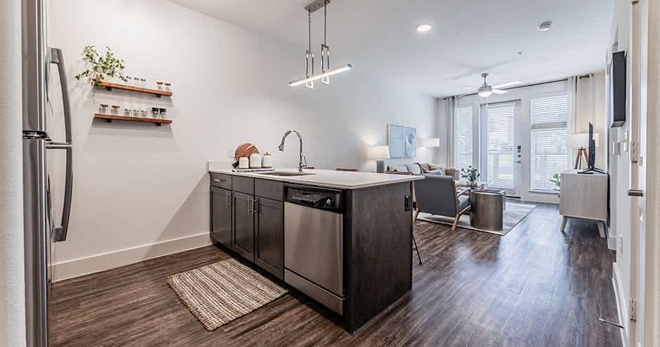 Parkside at Craig Ranch Apartment – photo 2