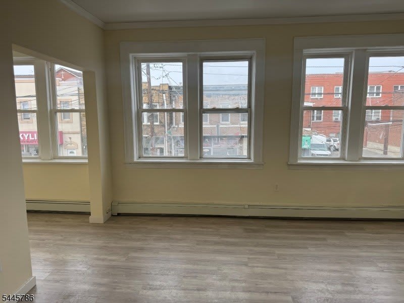 216 Harrison Ave – photo 3