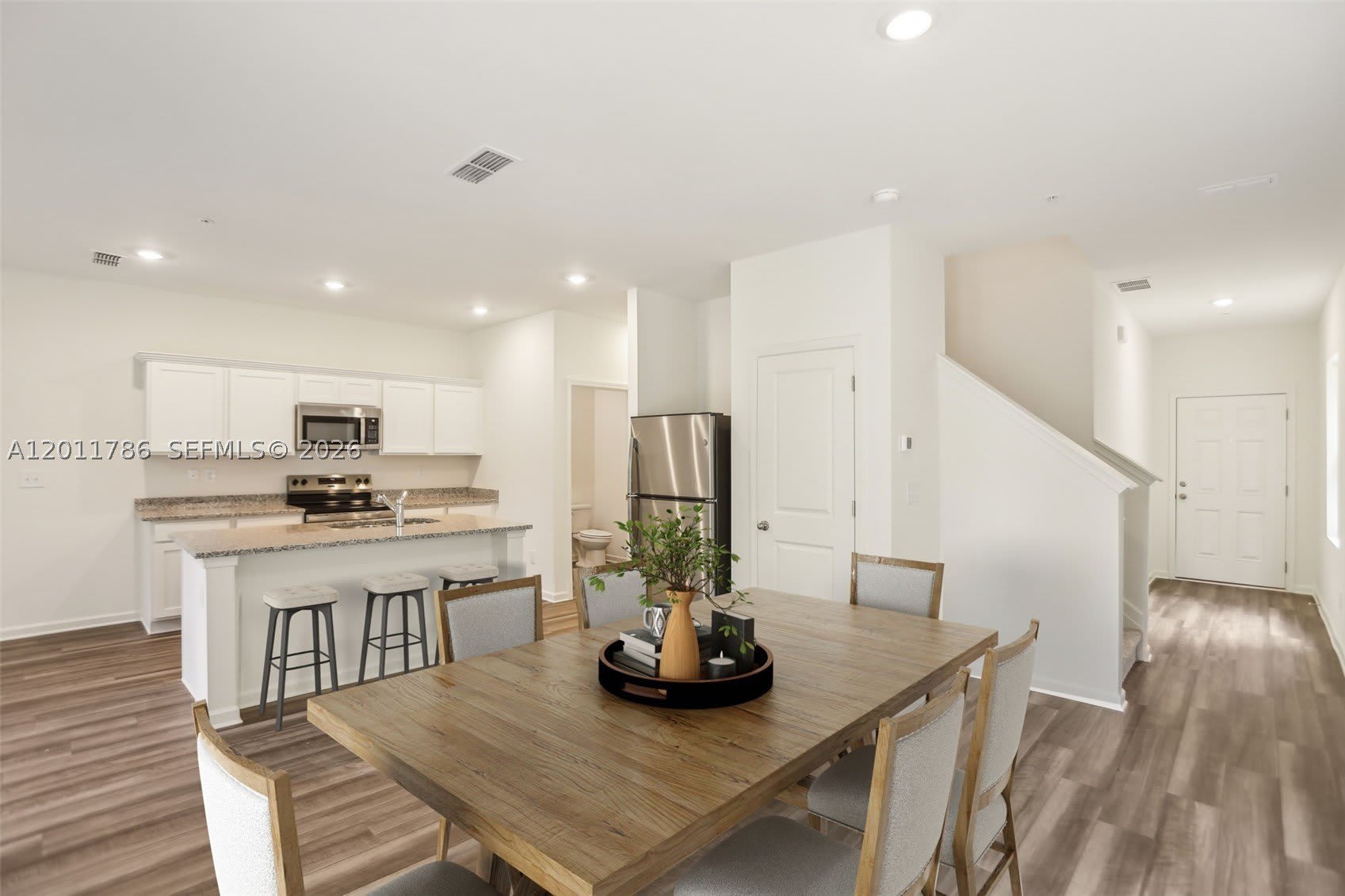 2579 GREY HAWK DR – photo 2