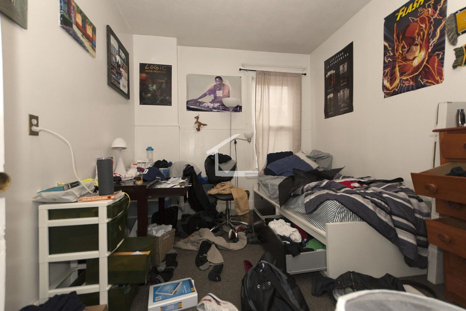 3 bed in Allston – photo 5