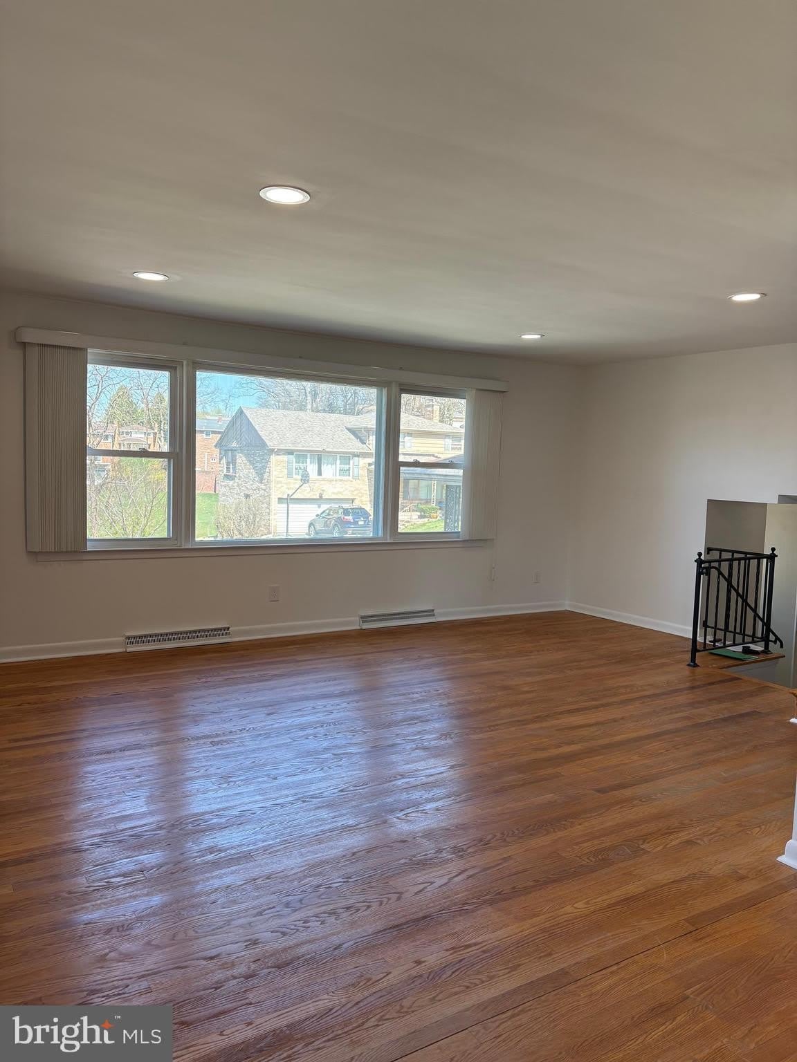 2620 RALEIGH Drive – photo 4