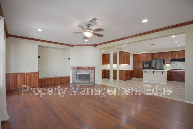29702 Killean Ct – photo 4