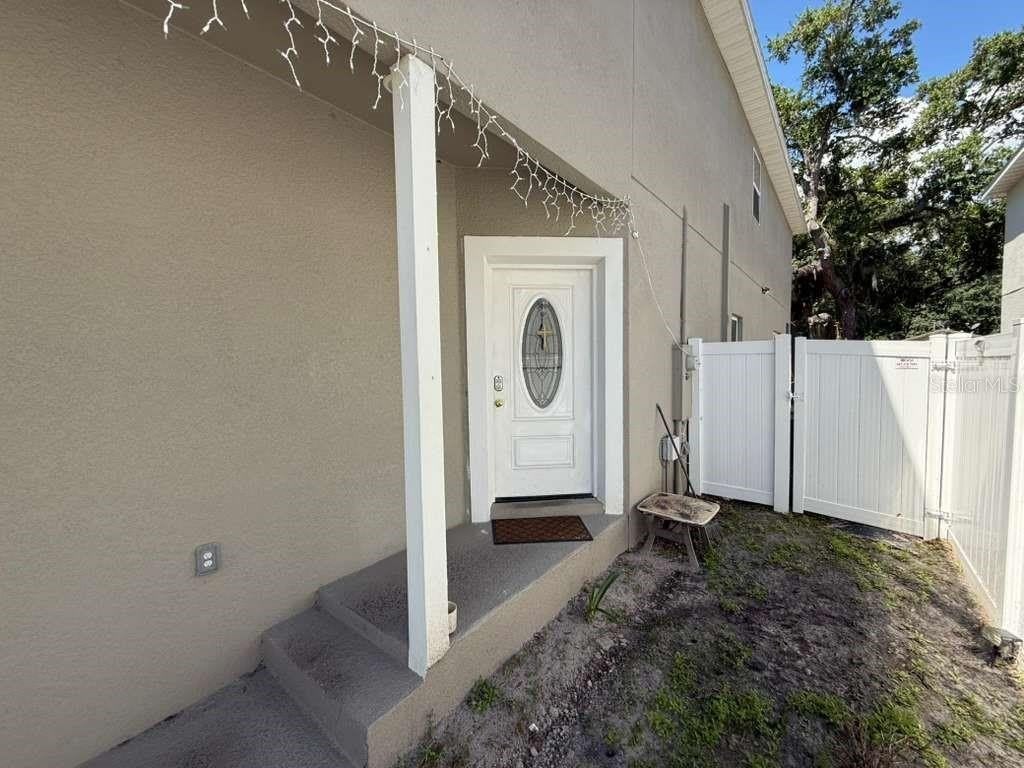 408 FINLEY Avenue – photo 5