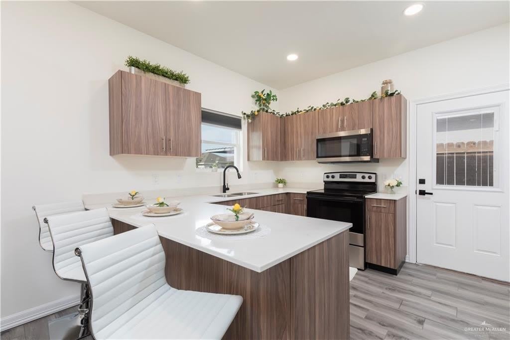 1006 N Clarence Avenue – photo 5