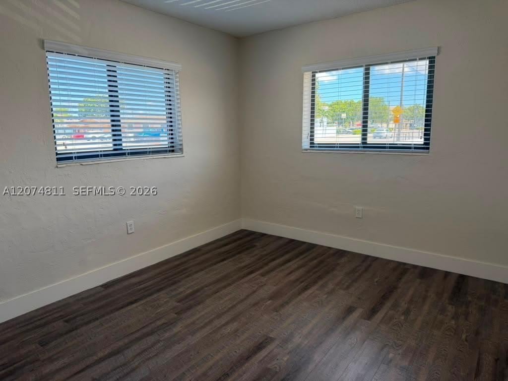 805 W 30th St – photo 2