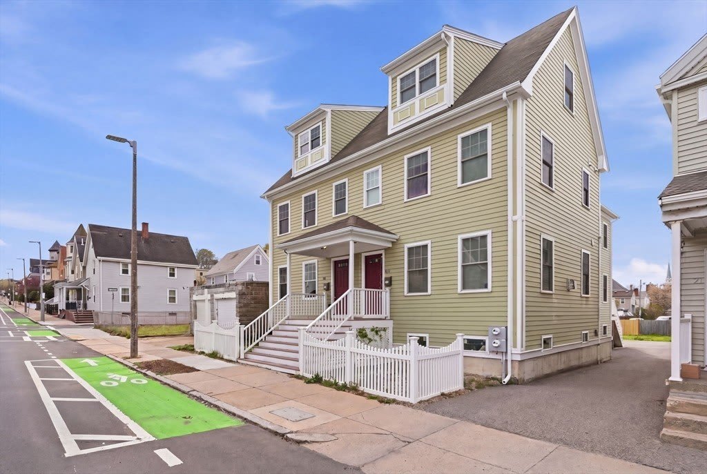 23 Winship St – photo 1