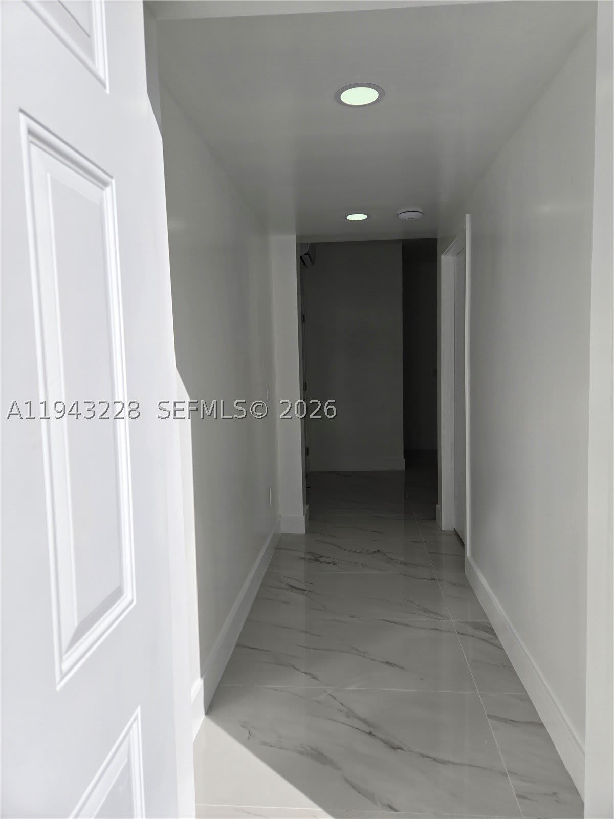 987 NE 145 – photo 2