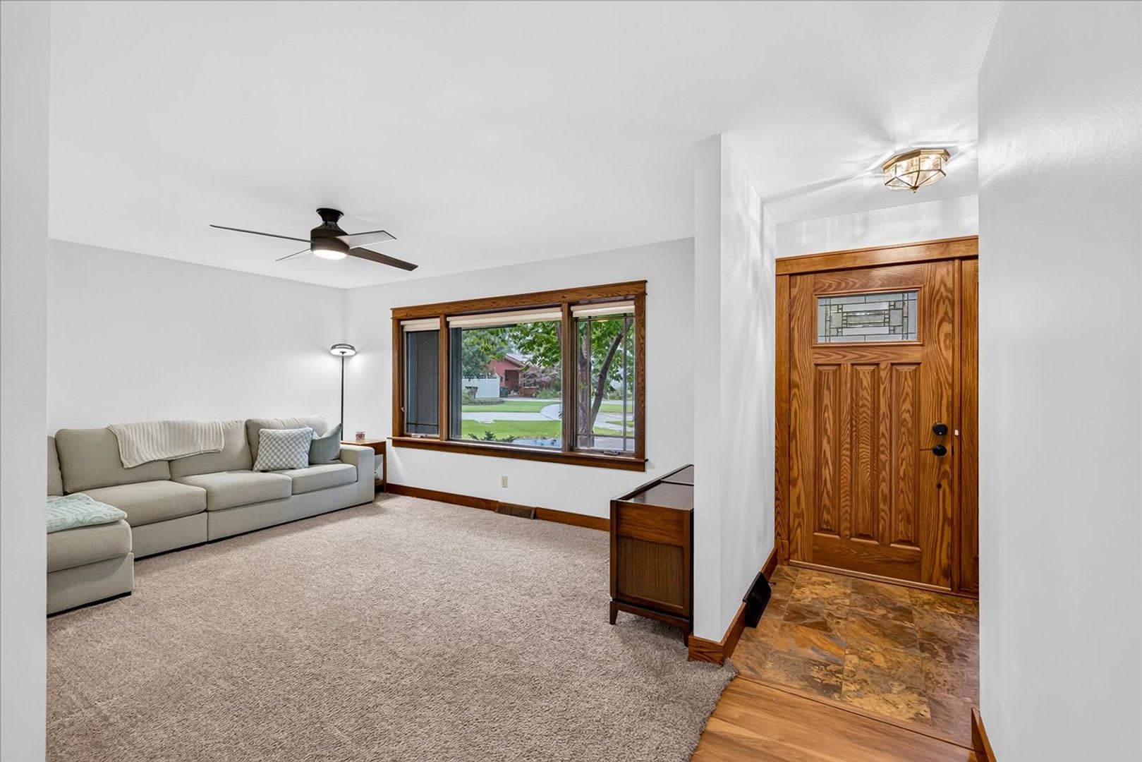 18 Cathy Ct. – photo 5