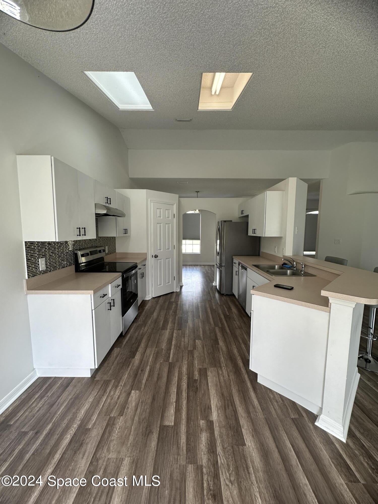 3127 Lowry Boulevard SE – photo 5