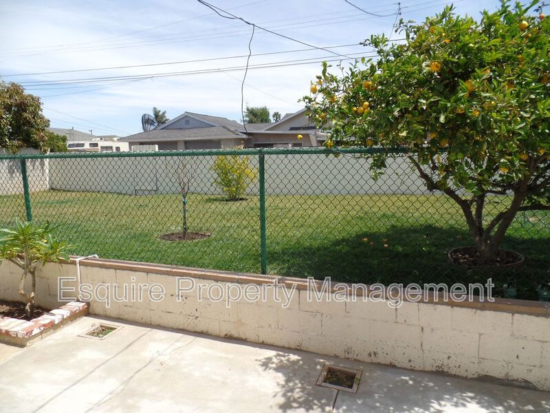 1832 SOUTH E STREET – photo 5