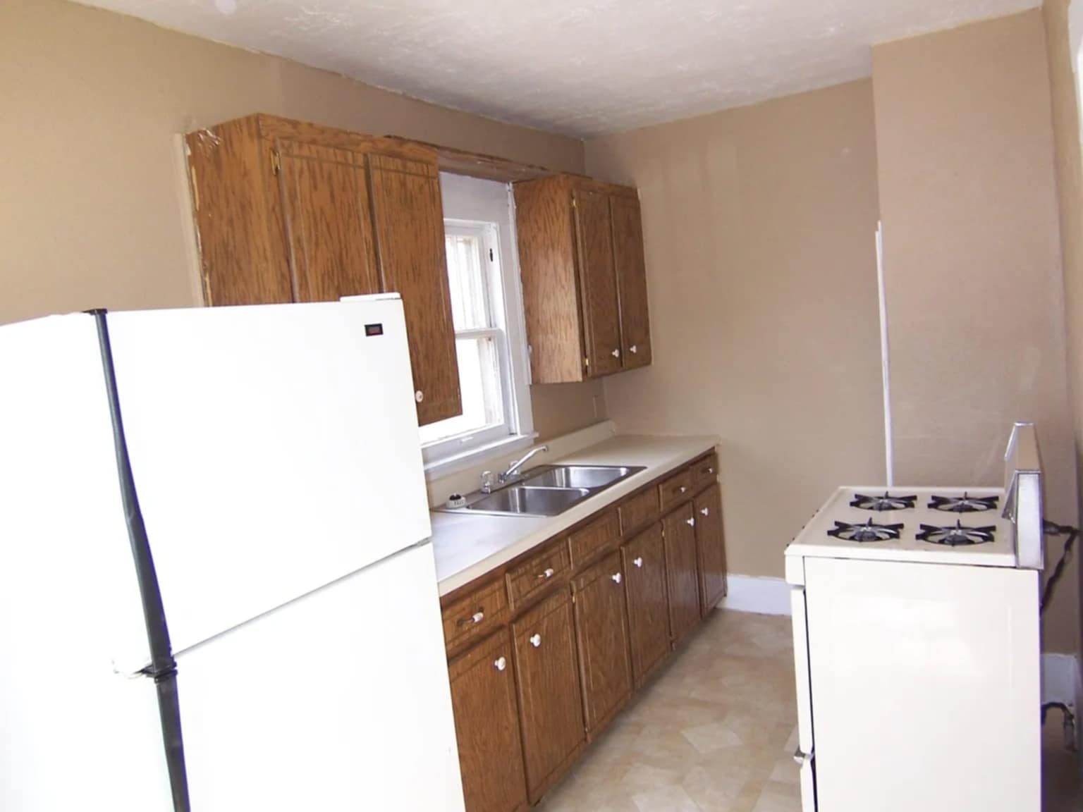 1105 W. Walnut Ave. – photo 3