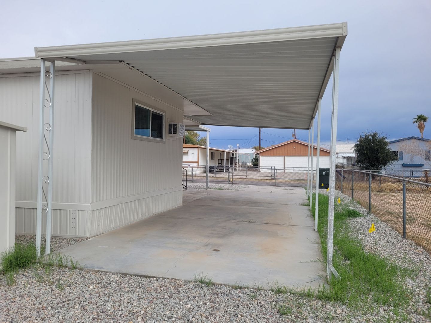 Charming 2 Bedroom 2 Bathroom Mobile Home With Modern Amenities And Stylish Comfort In A Peaceful Community – photo 5