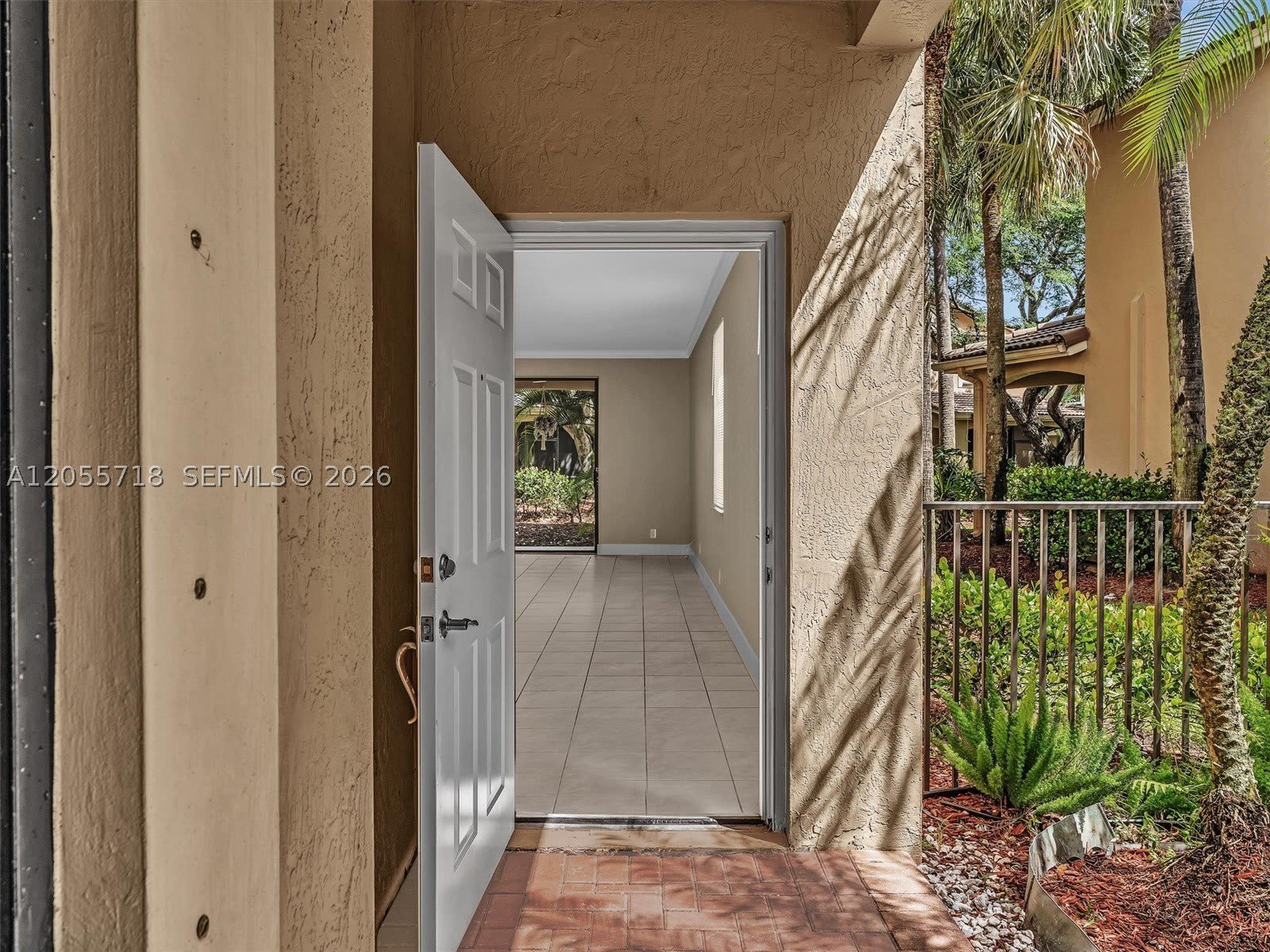 4283 Vineyard Cir – photo 4