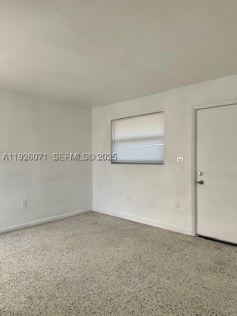 129 NE 80th Ter – photo 4