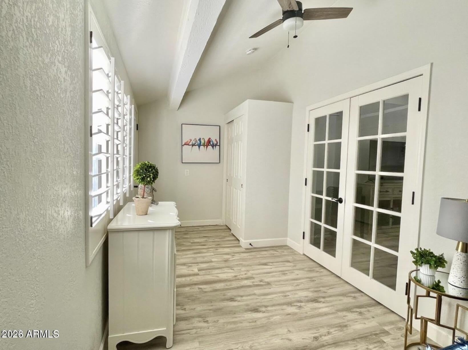 9040 E WINCHCOMB Drive – photo 4
