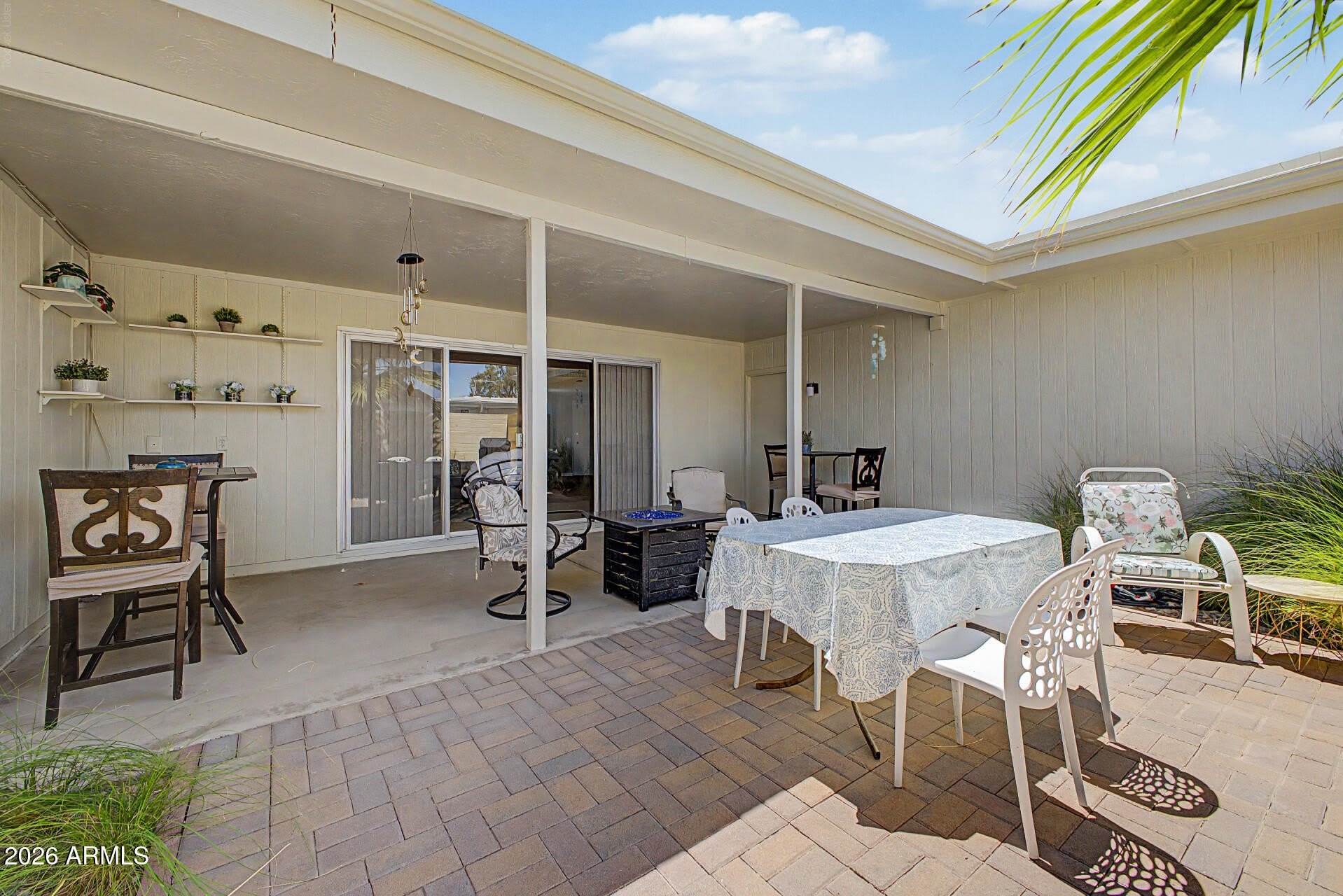 10454 W PALMERAS Drive – photo 4