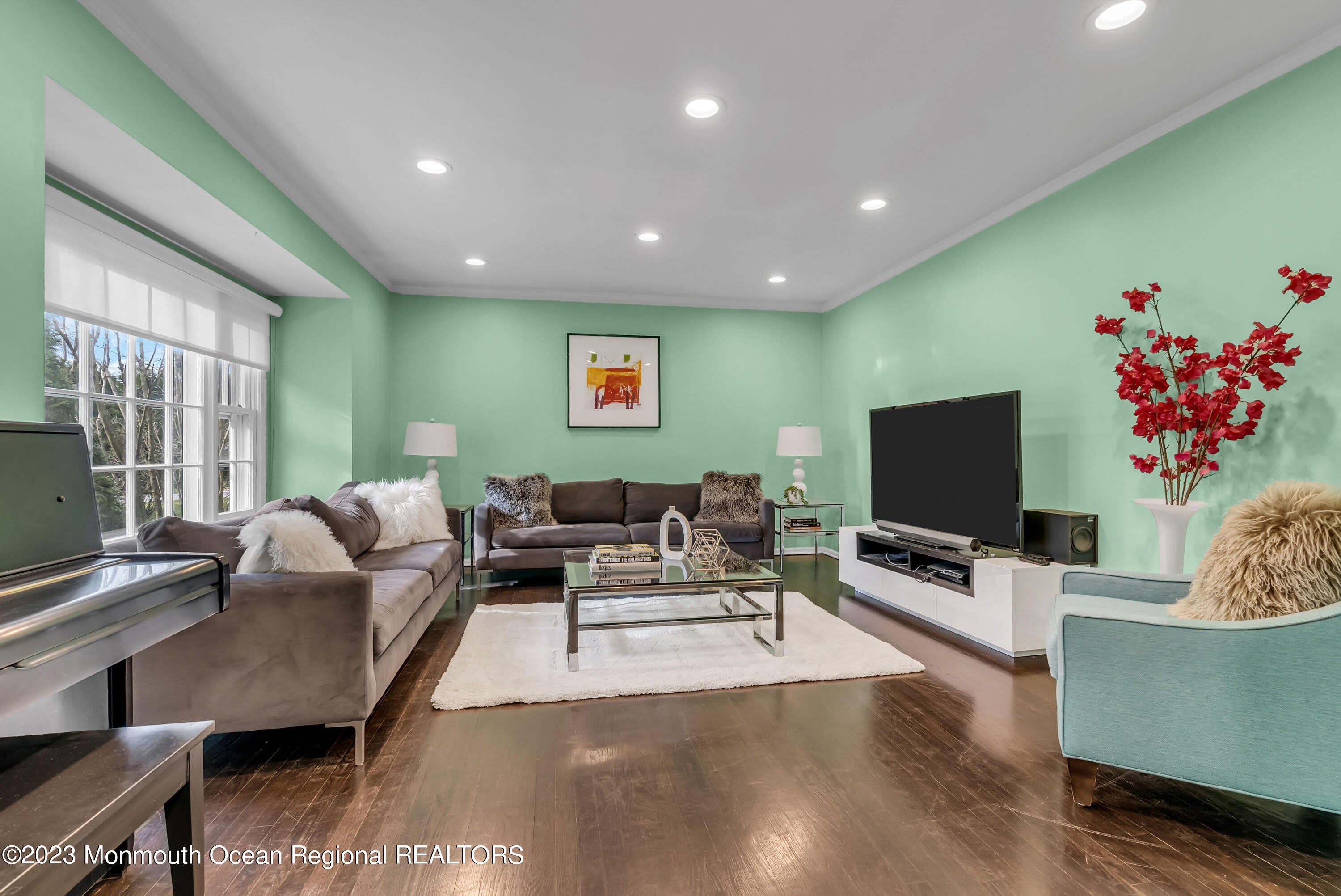 2912 Logan Road – photo 2