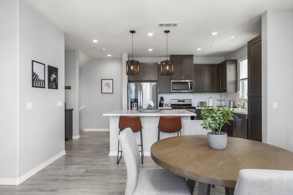 502 Lark Way – photo 4