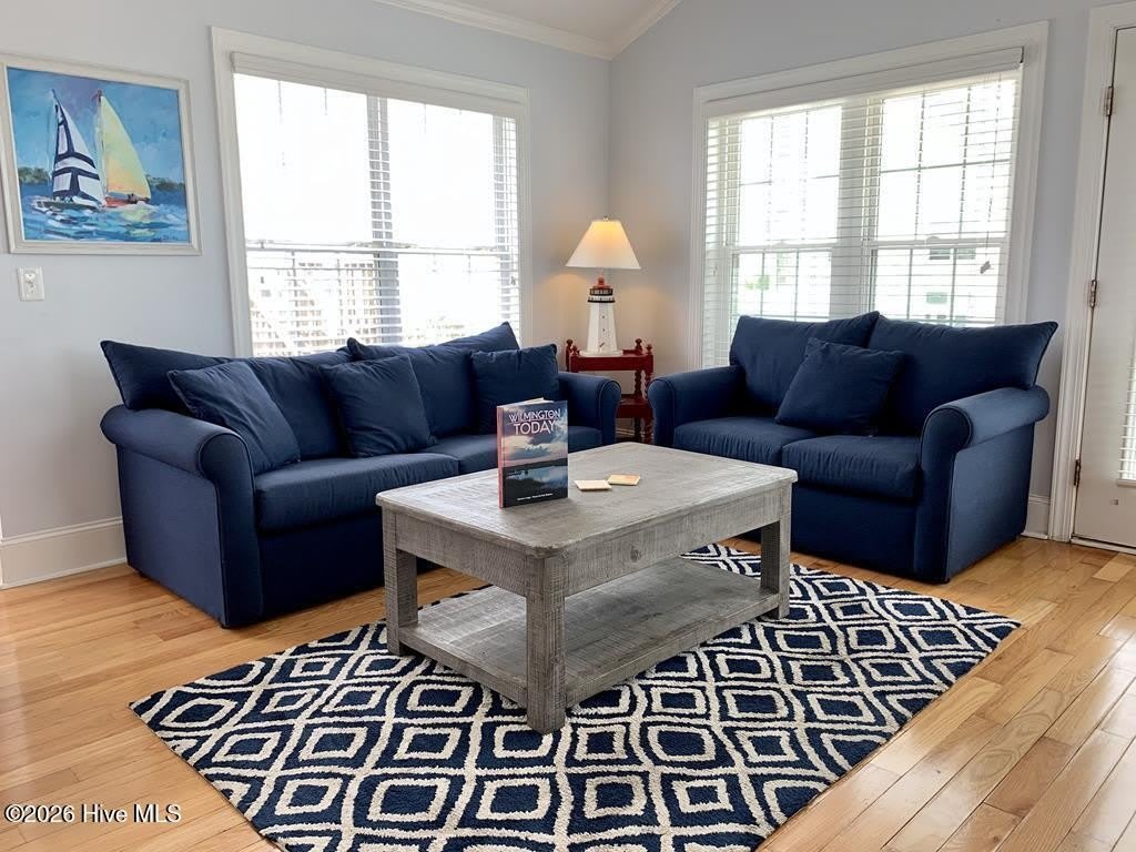305 N Shore Drive – photo 3