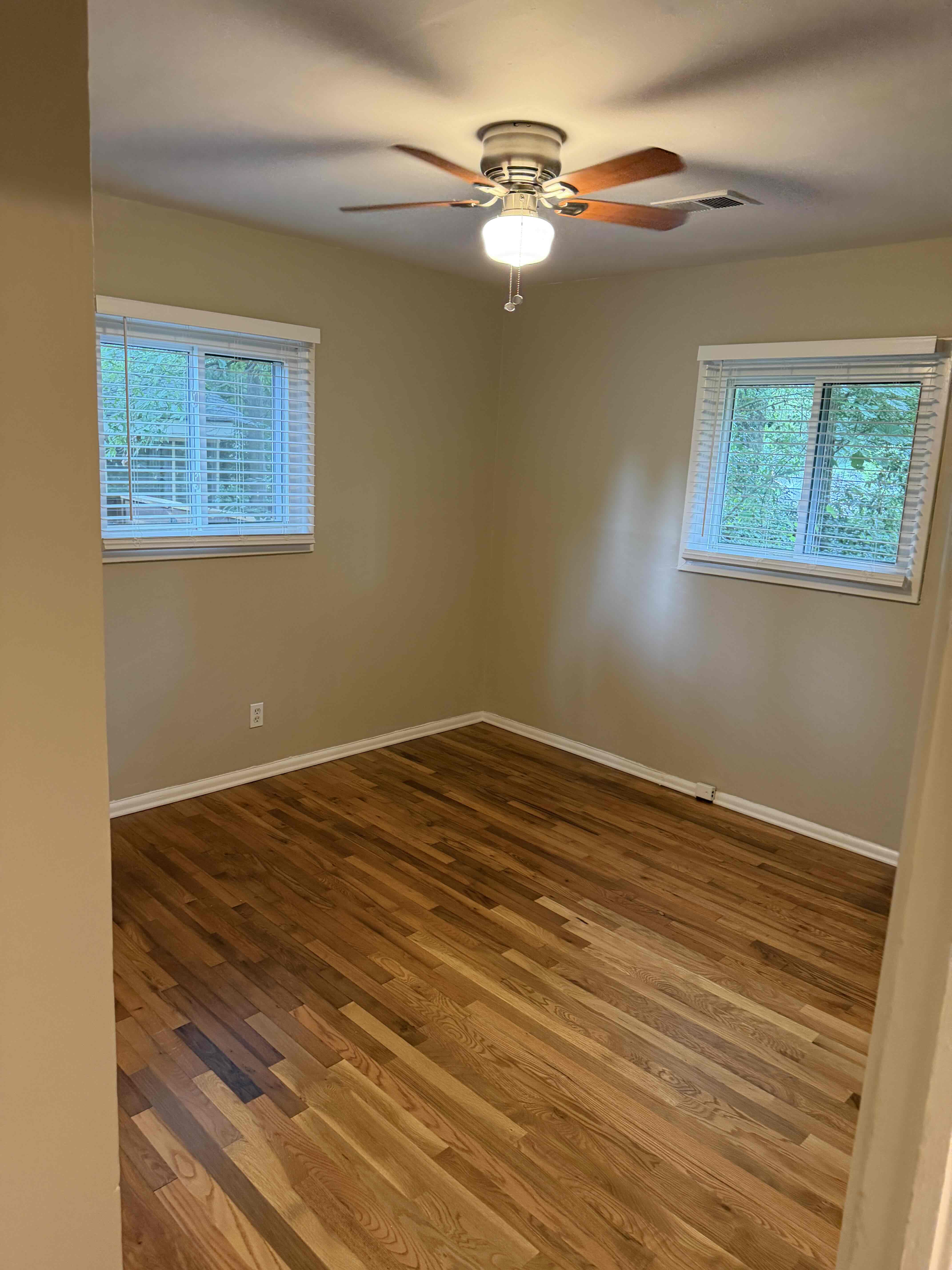 1078 Palafox Dr Ne – photo 4