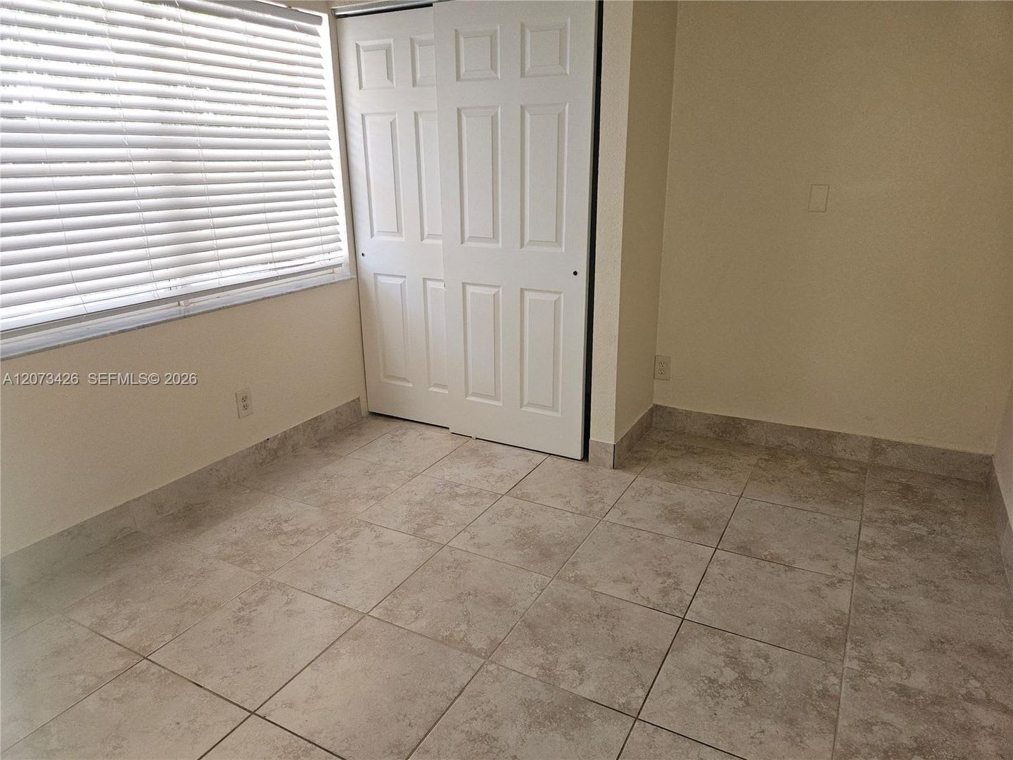2500 NE 193rd Street 2502, North Miami Beach, FL 33180 – photo 3