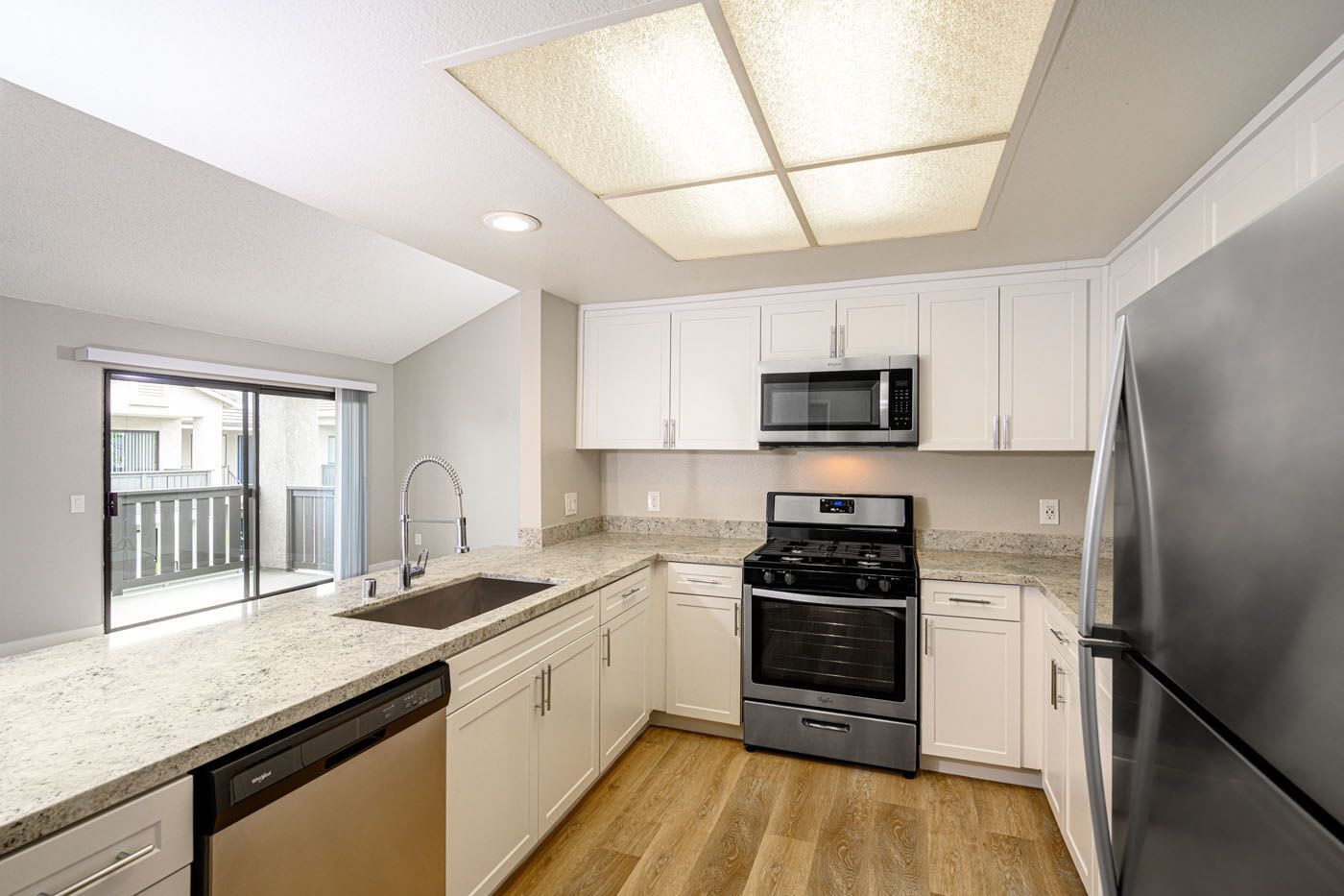 The Galleria Apartment Homes – photo 2