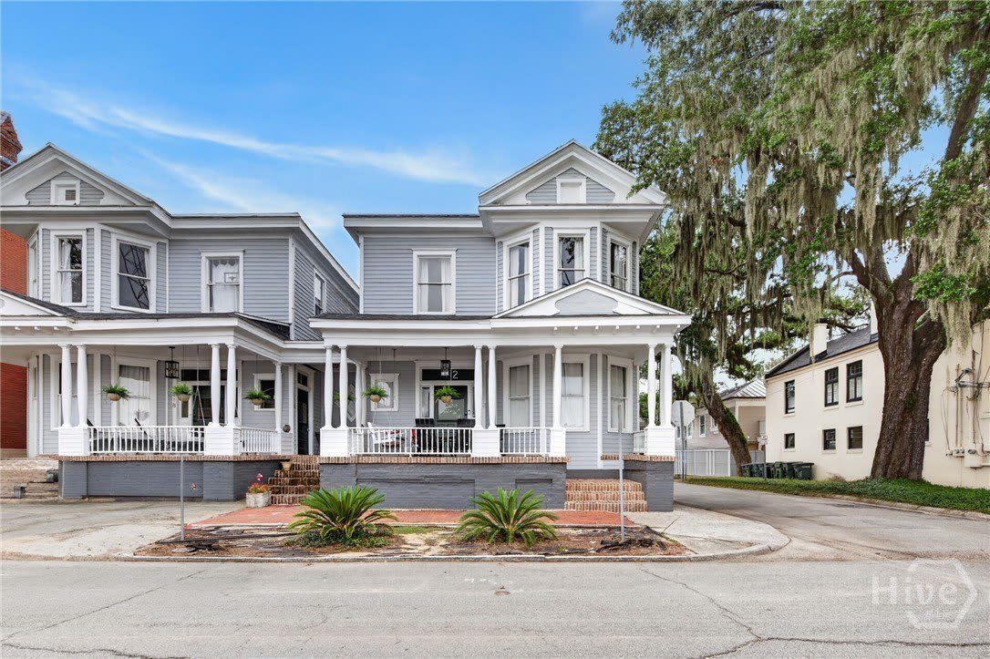 114 W Waldburg Street – photo 2