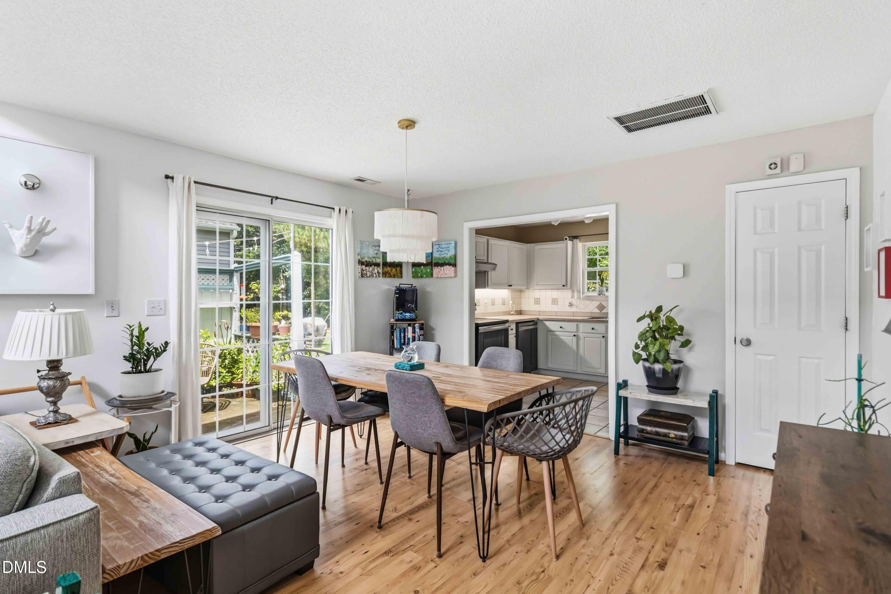 111 Briarhaven Drive – photo 4
