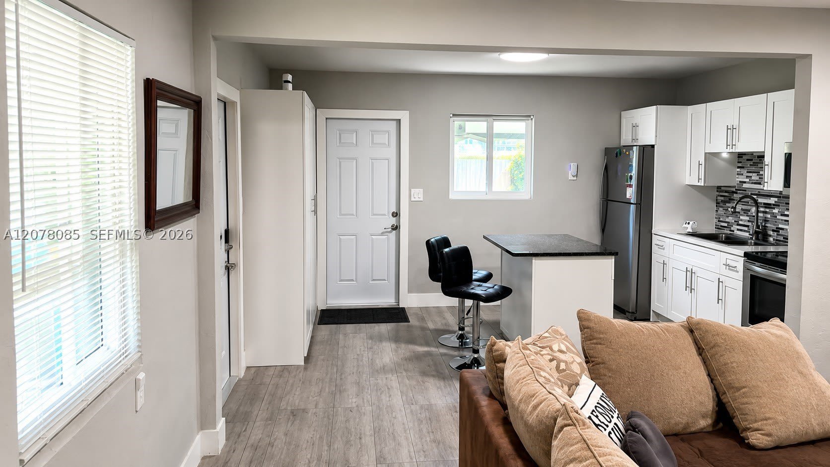 4017 SW 20th St – photo 3