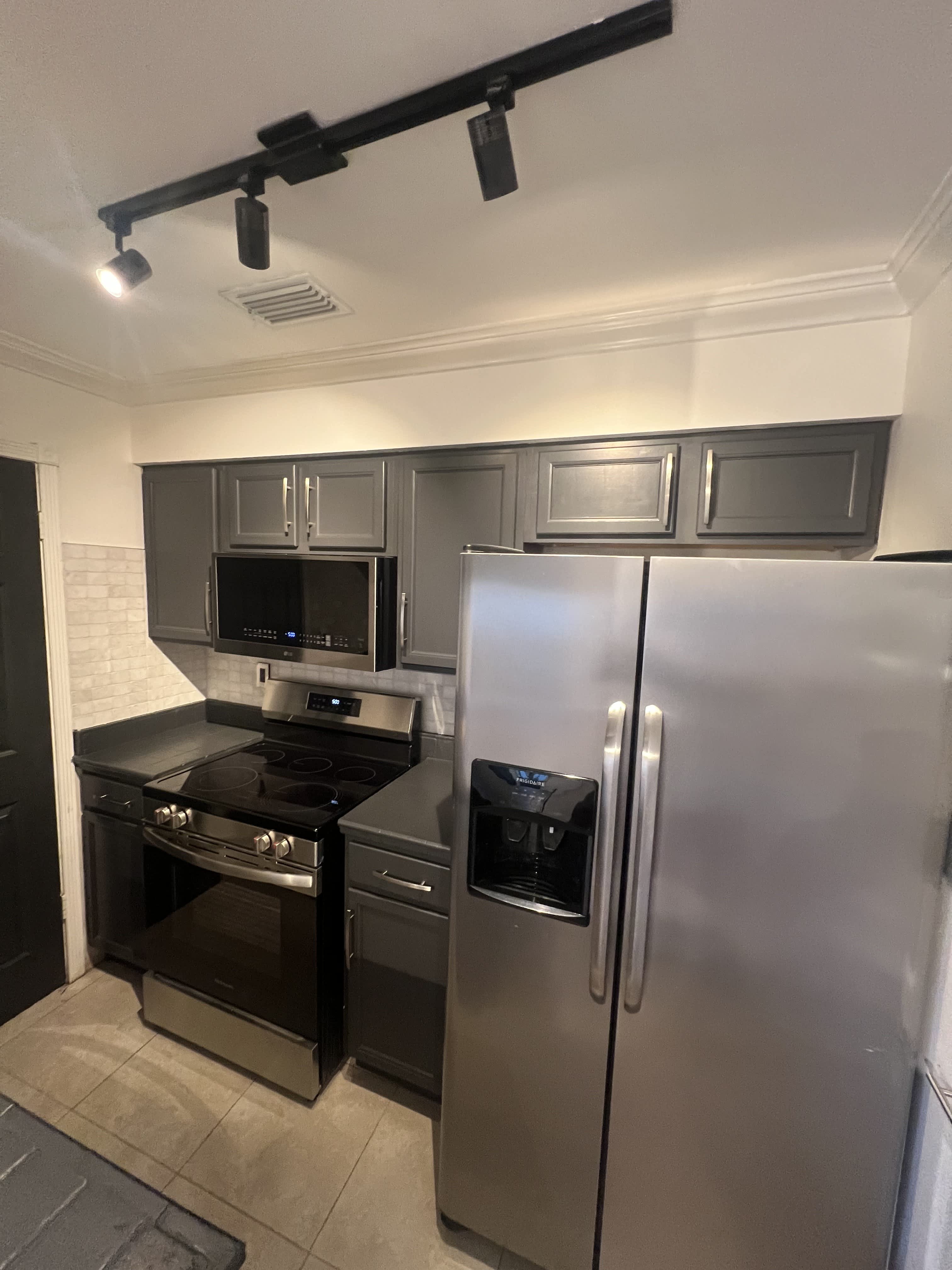 17335 Northwest 67th Place – photo 3