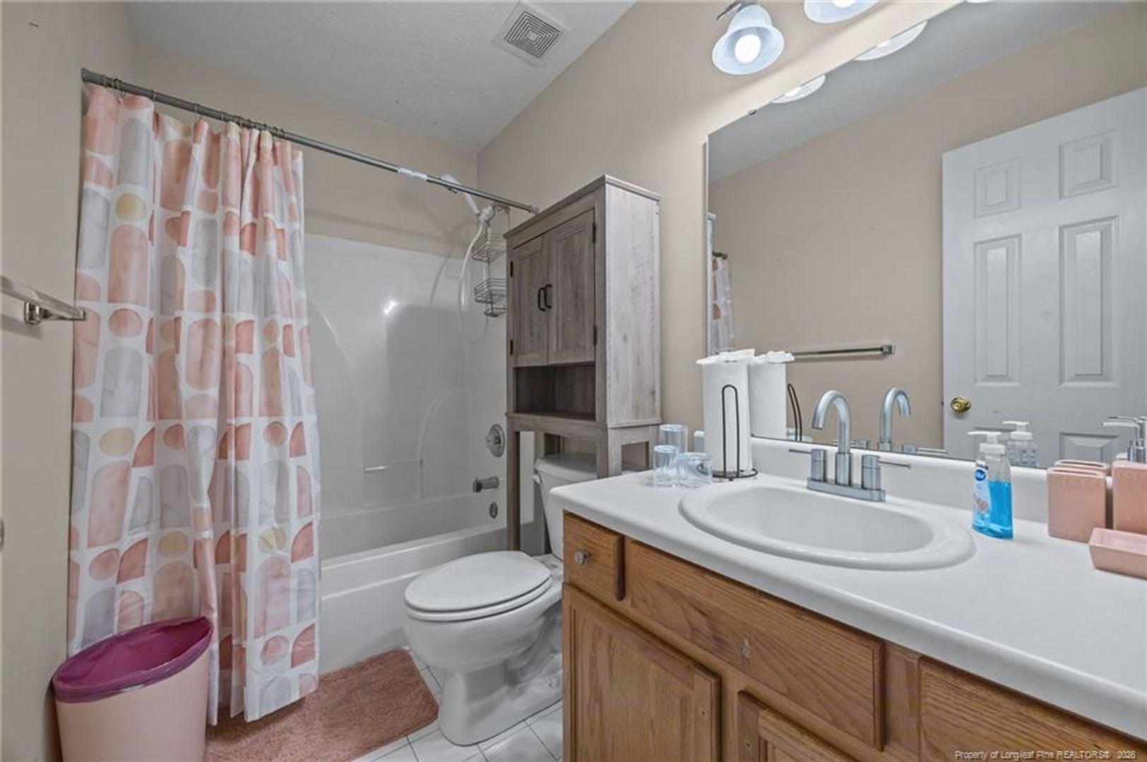 Stunning 4-Bedroom Brick Ranch with Bonus Room, Mother-in-Law Suite & Theater/Game Room – photo 4