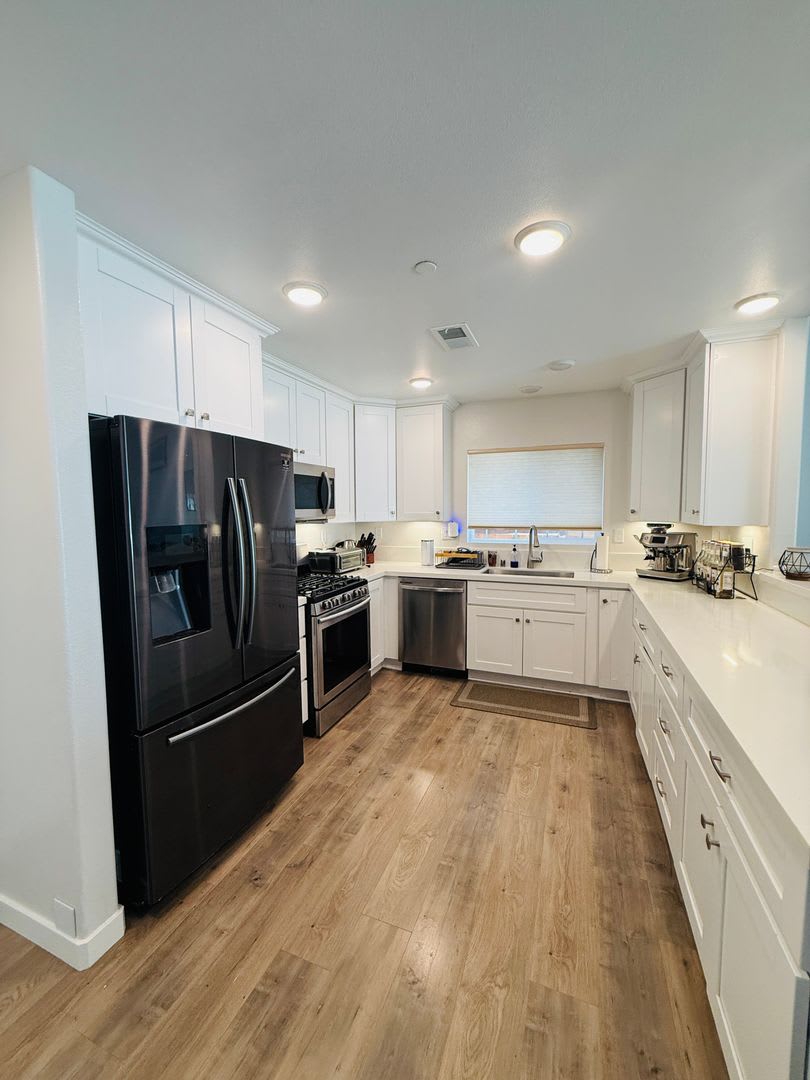 Beautiful 3-Bedroom Home in Gated El Cajon Community – photo 4