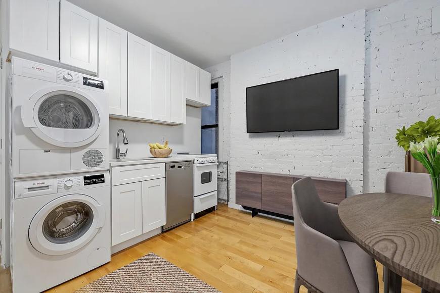 203 Spring Street – photo 2