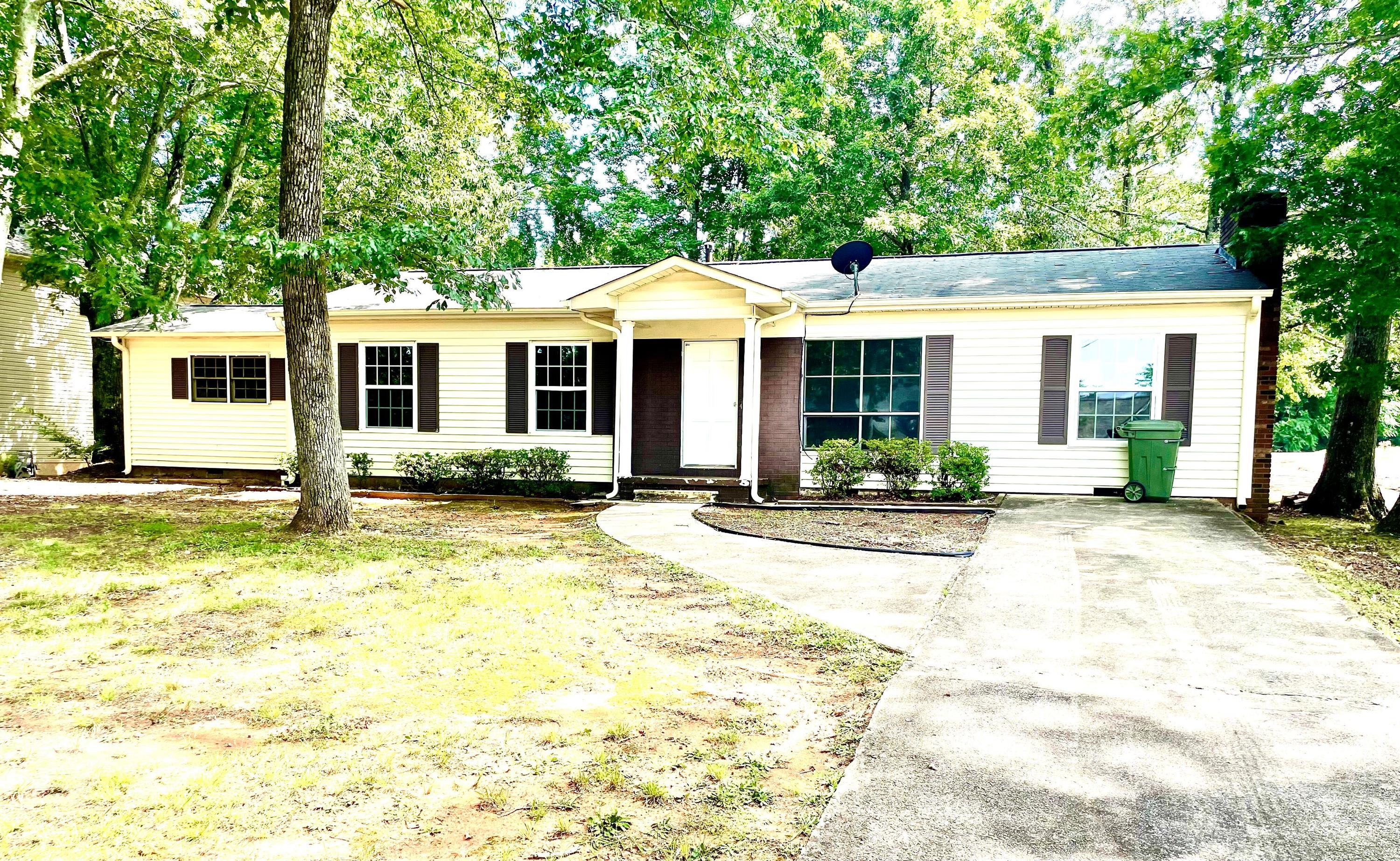194 Boulevard Street – photo 1