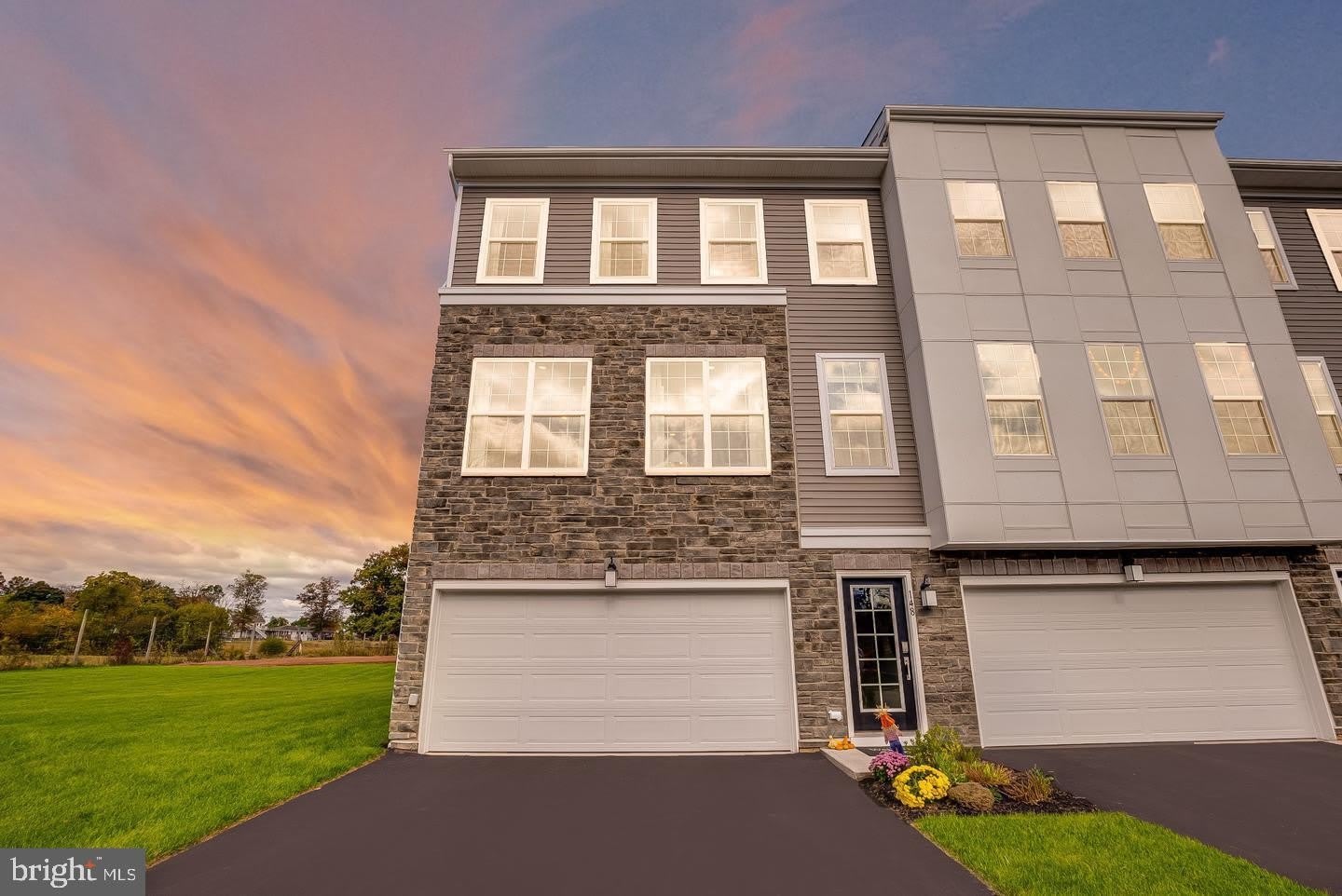 148 ADA HIGHTOWER Avenue – photo 1