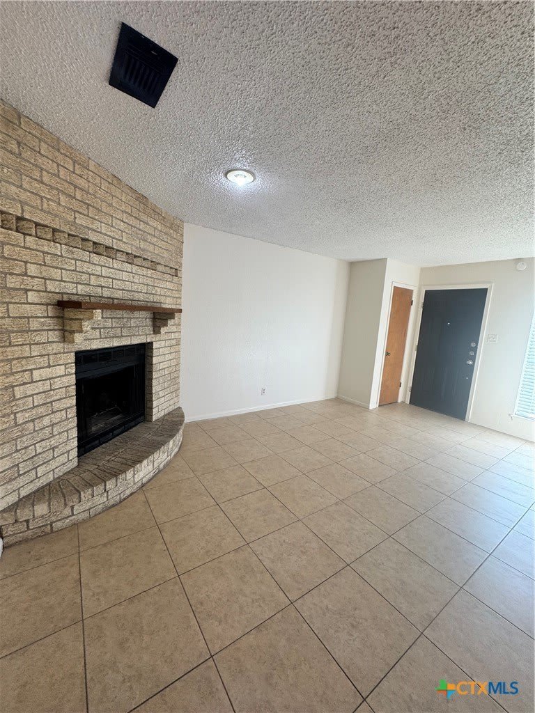213 Versailles Street – photo 2