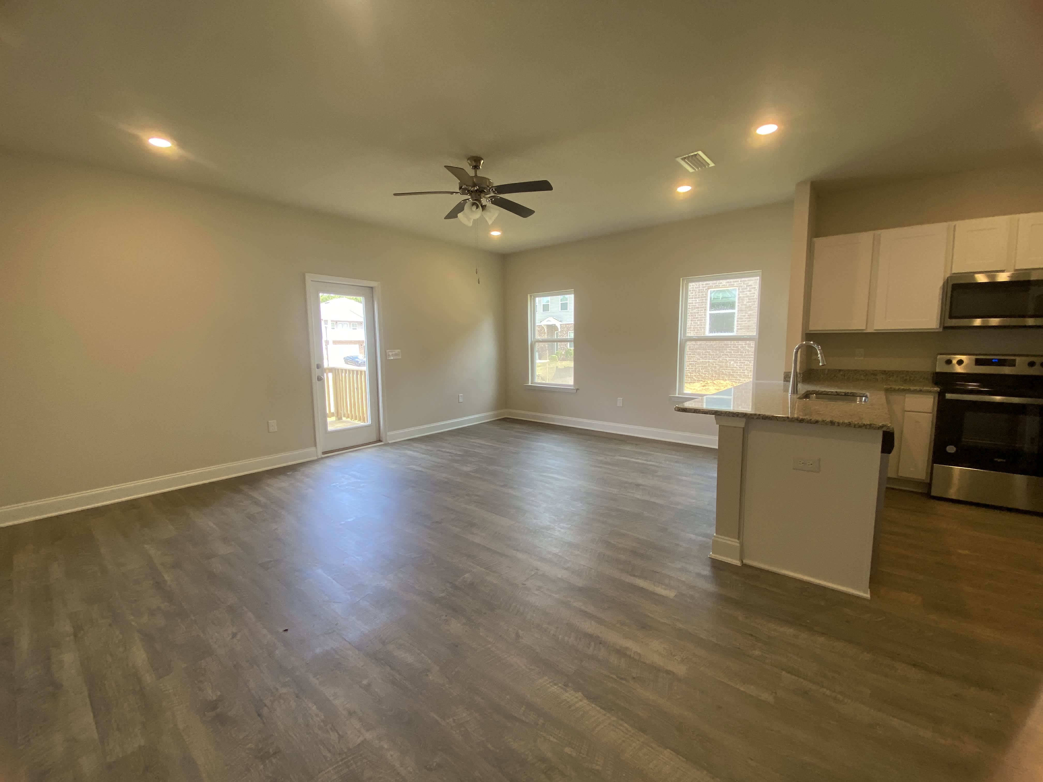 6685 Spaniel Dr – photo 3