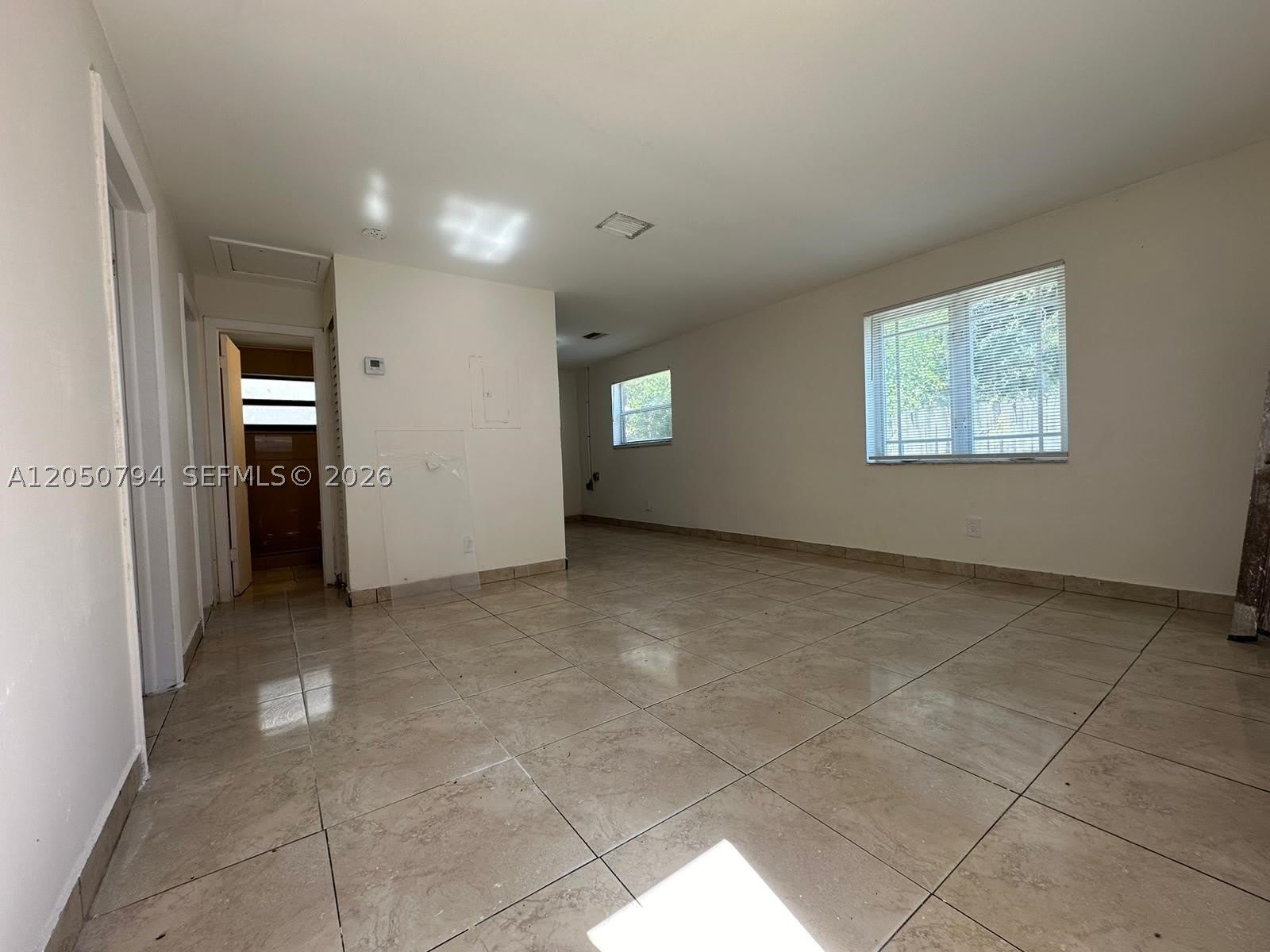 623 Nw 9Th Ave – photo 5
