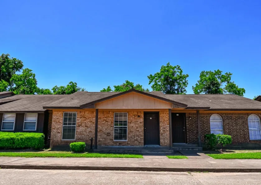 20598 Pine Island Rd – photo 3