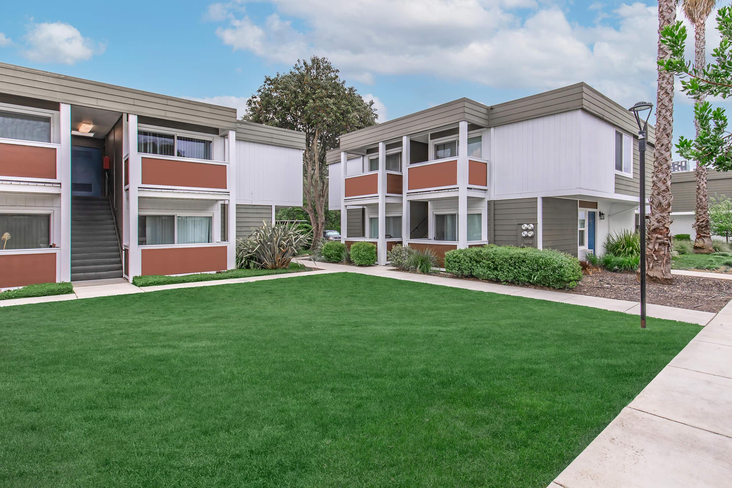 Fairway Village – photo 4
