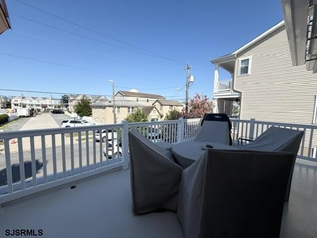 206 N Adams Ave – photo 2