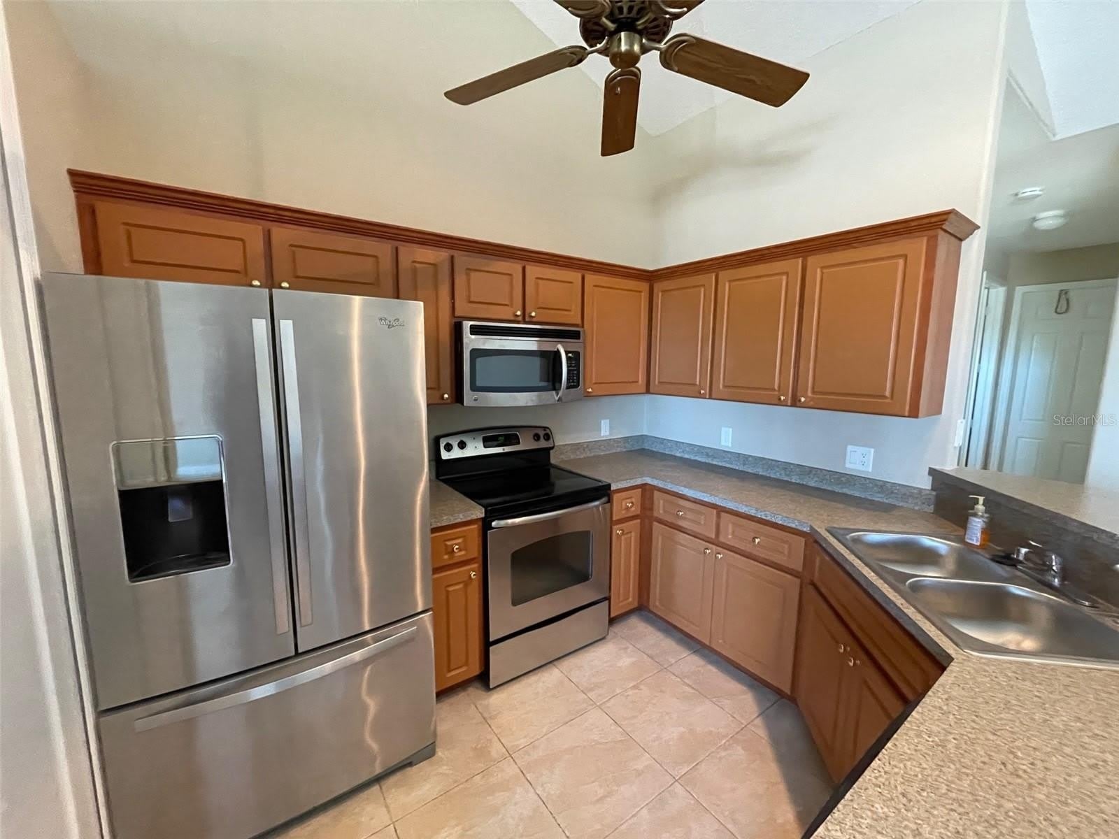 10365 PENDLETON Avenue – photo 2