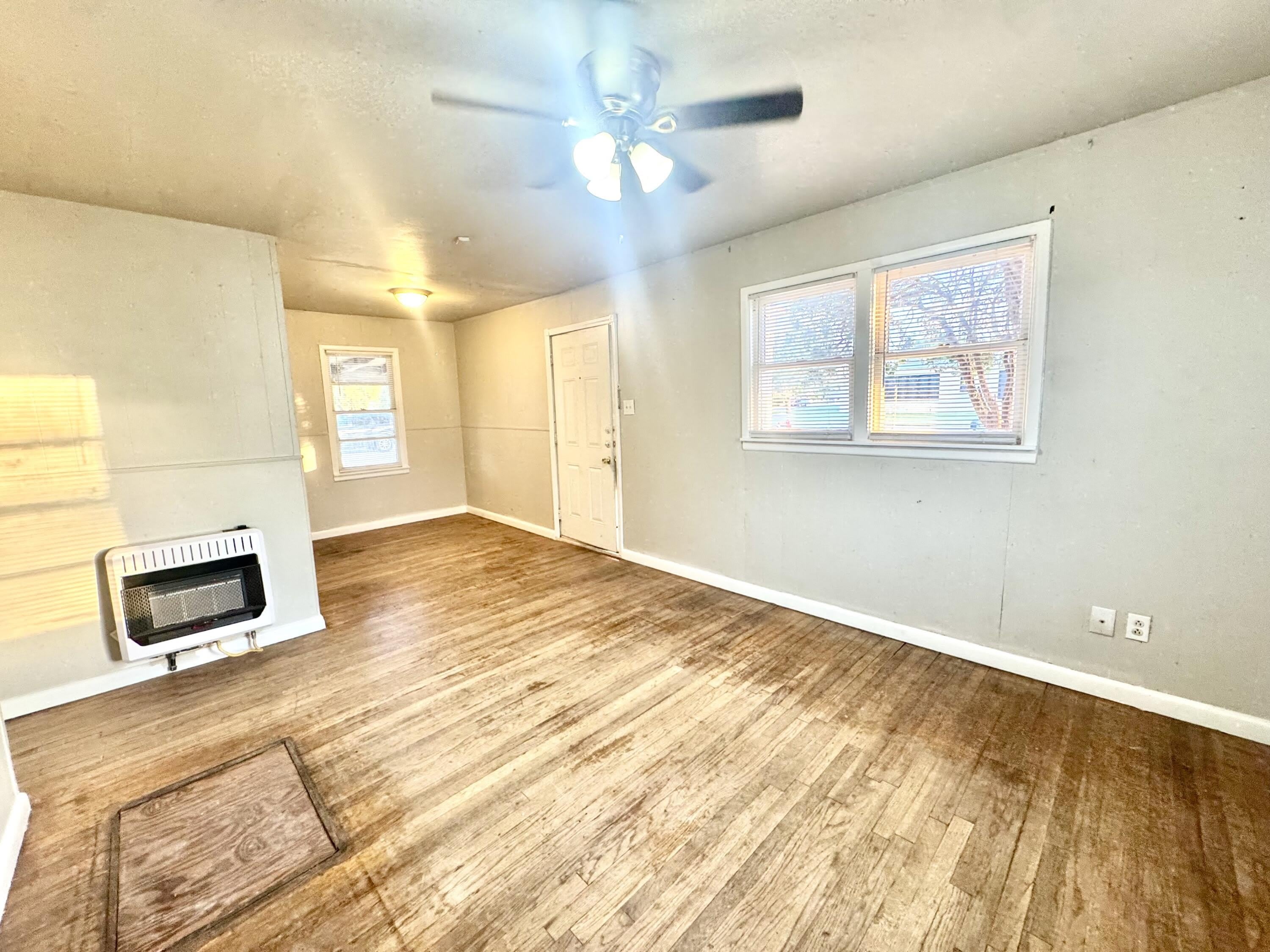 3213 Erskine Street – photo 5