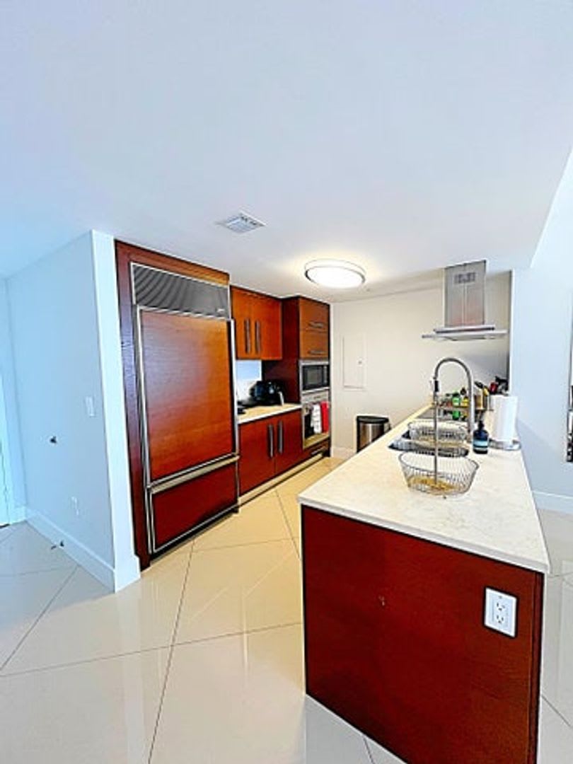 495 Brickell Avenue 1605 Miami Fl 33131 2779 – photo 1