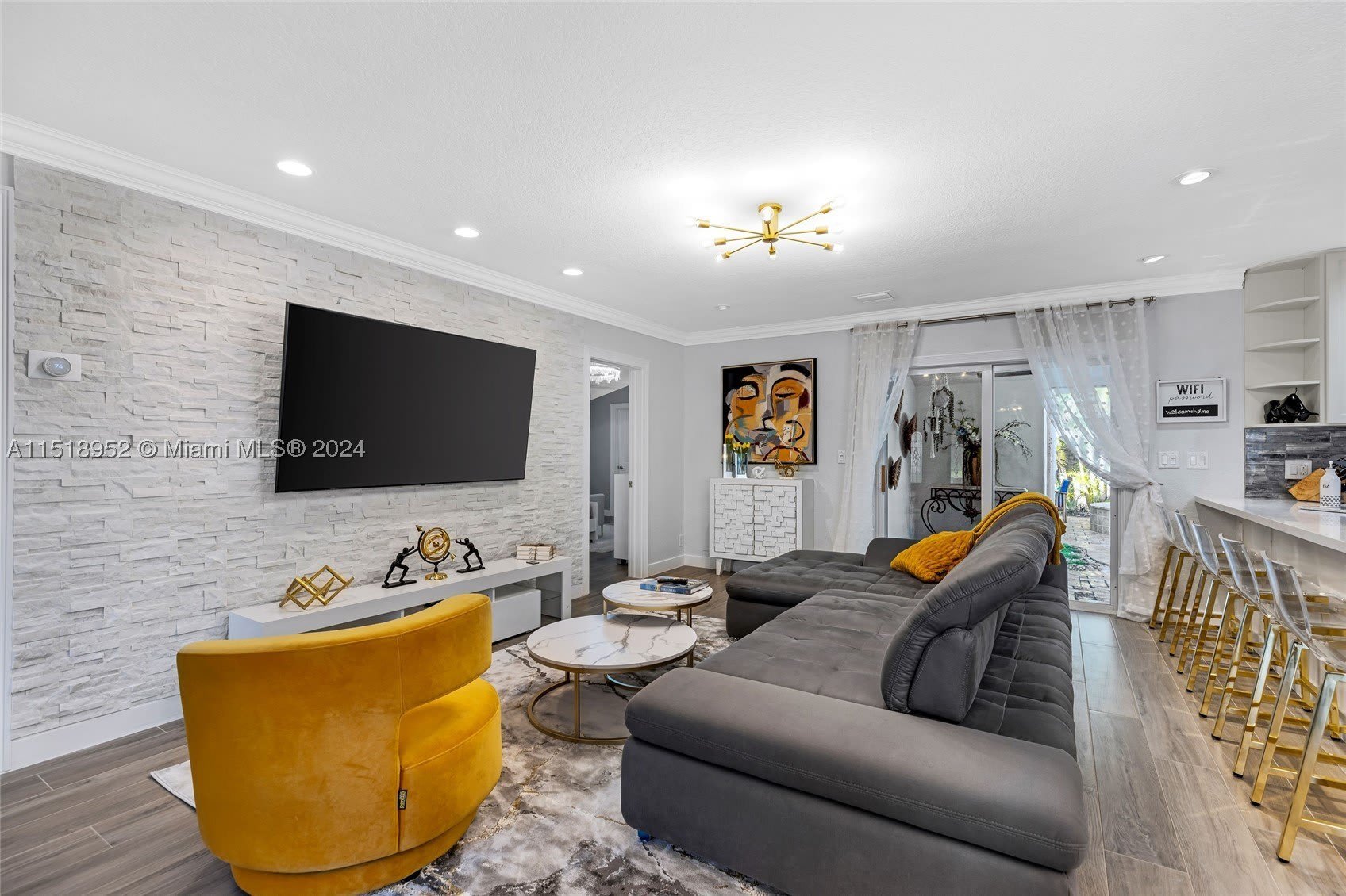 5801 NE 18th Ter – photo 4